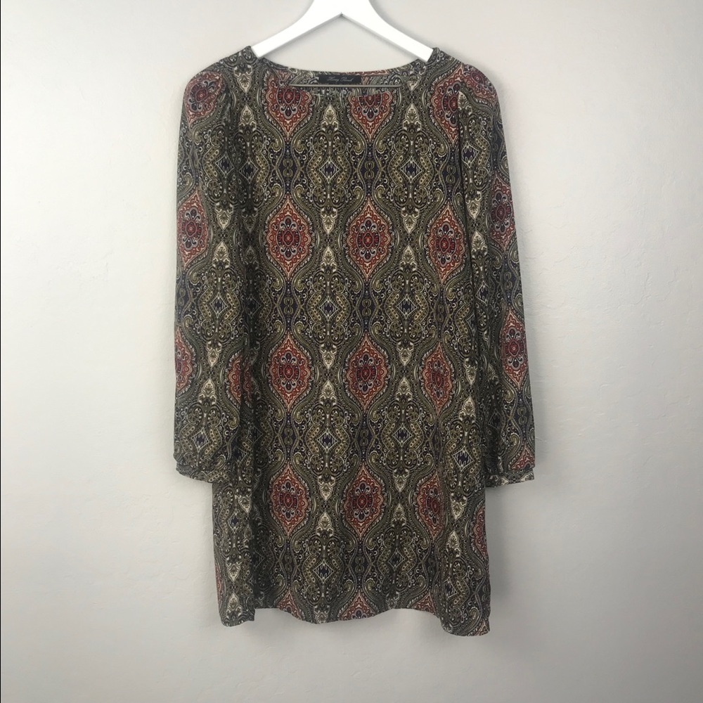 Honey Punch size M paisley print shift dress